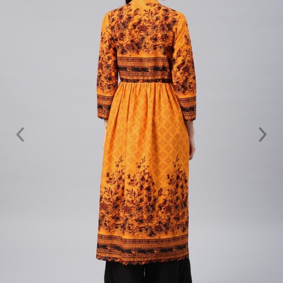 Vishudh Kurta - Picture 3 of 5